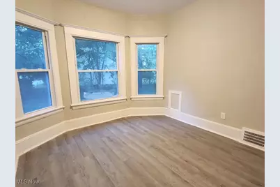 18112 Chagrin Boulevard, Huber Heights, OH 44122 - Photo 8