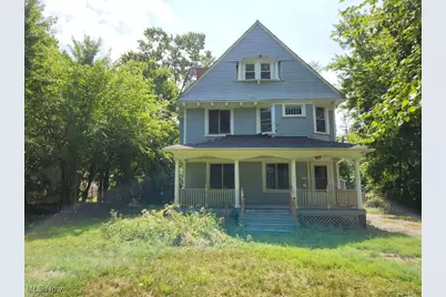 18112 Chagrin Boulevard, Huber Heights, OH 44122 - Photo 2