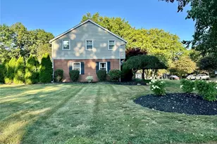 264 Windfall Ln, Wadsworth, OH 44281 - Photo 2