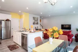 4891 Cedar Crst Ln, Stow, OH 44224 - Photo 8