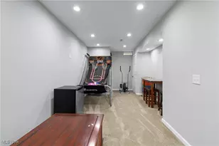 6530 Logan's Run, Medina, OH 44256 - Photo 24