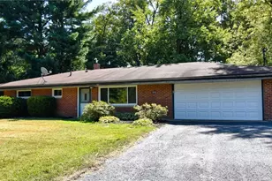 1516 Meadowlawn Dr, Macedonia, OH 44056 - Photo 1