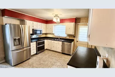 212 Wayne Avenue, Weirton, WV 26062 - Photo 4