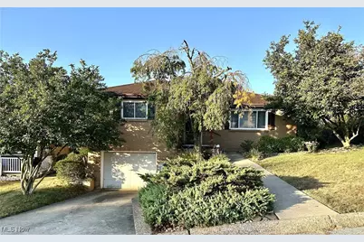 212 Wayne Avenue, Weirton, WV 26062 - Photo 1