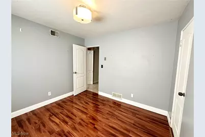212 Wayne Avenue, Weirton, WV 26062 - Photo 10