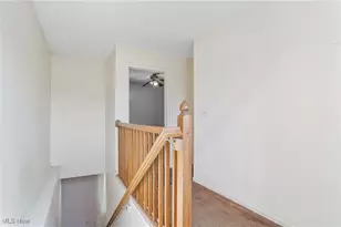 16690 Dayton St, Chagrin Falls, OH 44023 - Photo 14