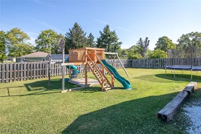 1405 Gillie Drive, Streetsboro, OH 44241 - Photo 32