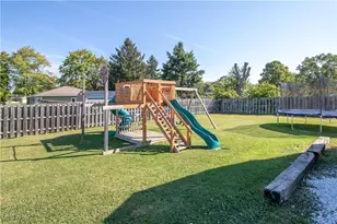 1405 Gillie Dr, Streetsboro, OH 44241 - Photo 32