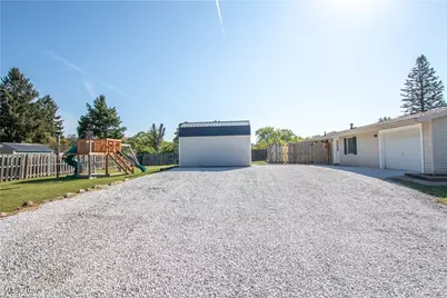 1405 Gillie Drive, Streetsboro, OH 44241 - Photo 36