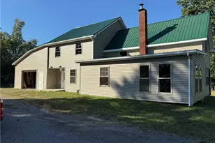 1939 Waterford Rd, East Palestine, OH 44413 - Photo 4