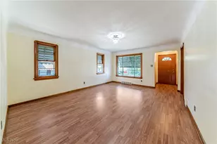 5901 Delora Ave, Loveland, OH 44144 - Photo 4