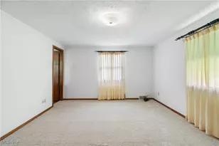 2410 Tanglewood Dr NE, Massillon, OH 44646 - Photo 20