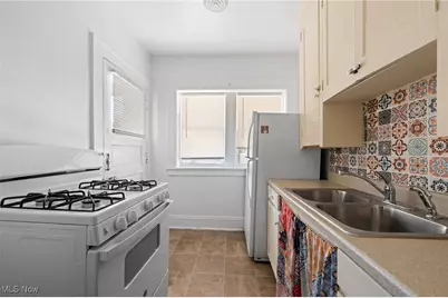 12015 Clifton Boulevard, Oakwood, OH 44107 - Photo 4