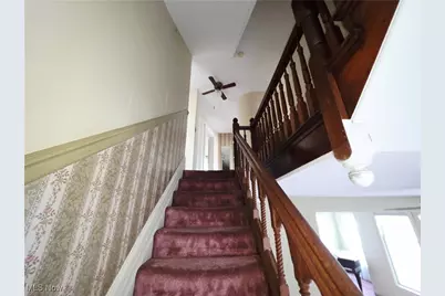 37 N 4th Street, Martins Ferry, OH 43935 - Photo 8