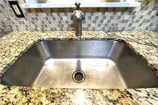 1720 Sequoya Dr, Youngstown, OH 44514 - Photo 16