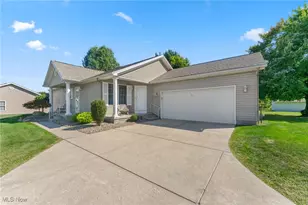 603 S Raccoon Rd, Austintown, OH 44515 - Photo 2