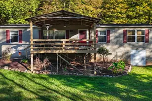 1788 Rosenbush Rd, Newport, OH 45768 - Photo 2