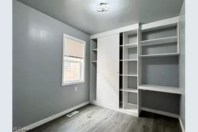1615 E 47th Street, Loveland, OH 44103 - Photo 18