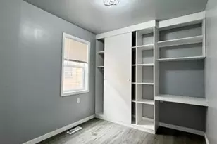 1615 E 47th St, Loveland, OH 44103 - Photo 18