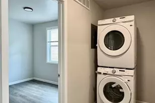 1615 E 47th St, Loveland, OH 44103 - Photo 22