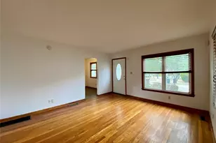 1881 17th St SW, Akron, OH 44314 - Photo 2