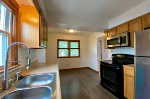 1881 17th St SW, Akron, OH 44314 - Photo 8