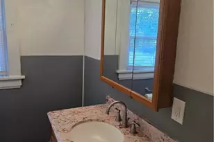 979 Neptune Ave, Akron, OH 44301 - Photo 20