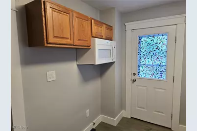 979 Neptune Avenue, Akron, OH 44301 - Photo 10