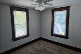 979 Neptune Ave, Akron, OH 44301 - Photo 16