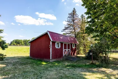 8131 Leffingwell Road, Canfield, OH 44406 - Photo 18