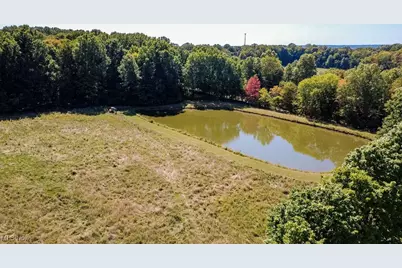 8131 Leffingwell Road, Canfield, OH 44406 - Photo 28