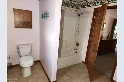 5747 E Clinton Street, Albany, OH 45710 - Photo 12