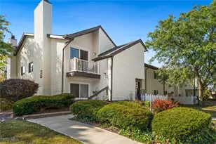 9036 Portage Pointe Dr, Streetsboro, OH 44241 - Photo 1