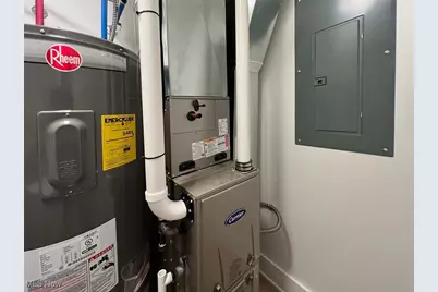 3626 Menlo Road, Huber Heights, OH 44120 - Photo 16