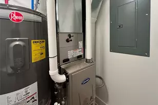 3626 Menlo Rd, Huber Heights, OH 44120 - Photo 16