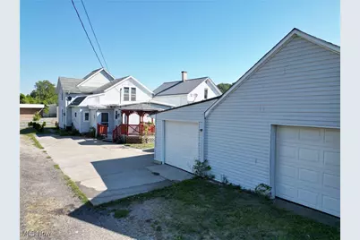 1421 Chestnut Street, Coshocton, OH 43812 - Photo 4