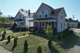 1421 Chestnut St, Coshocton, OH 43812 - Photo 2