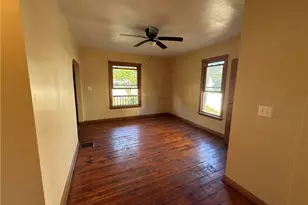 1421 Chestnut St, Coshocton, OH 43812 - Photo 8