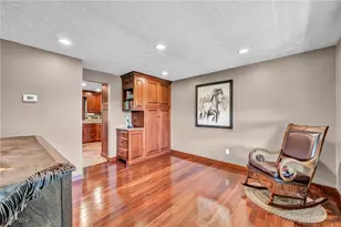 12977 Main Market Rd, Garrettsville, OH 44231 - Photo 16