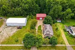 110 Railroad St, LaGrange, OH 44050 - Photo 4