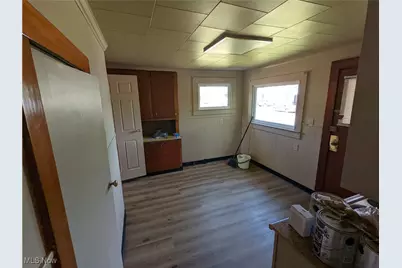 3971 Grandview Avenue, Shadyside, OH 43947 - Photo 8