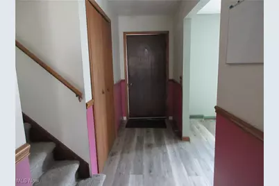 631 W 8th Street, Salem, OH 44460 - Photo 2