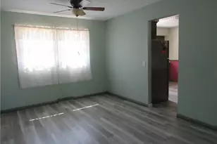 631 W 8th St, Salem, OH 44460 - Photo 4