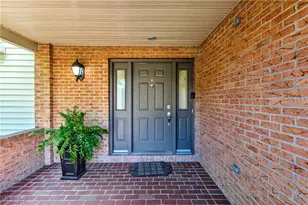 3770 Fairway Dr, Canfield, OH 44406 - Photo 6