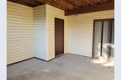 8595 Scenicview Drive #S104, Grandview Heights, OH 44147 - Photo 20