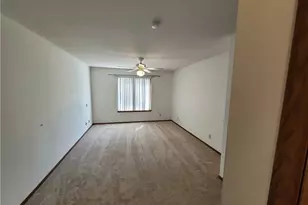 8595 Scenicview Dr, Grandview Heights, OH 44147 - Photo 12