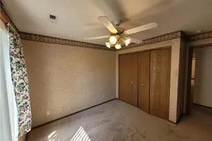 8595 Scenicview Dr, Grandview Heights, OH 44147 - Photo 18