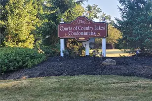 8595 Scenicview Dr, Grandview Heights, OH 44147 - Photo 2