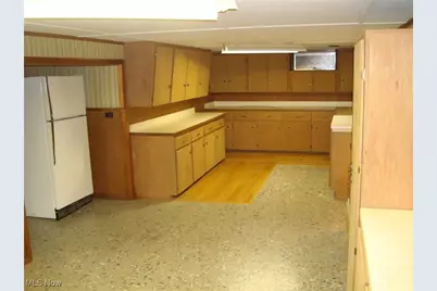 8 Adelford Avenue, Akron, OH 44310 - Photo 26