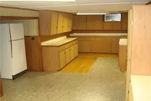 8 Adelford Ave, Akron, OH 44310 - Photo 26